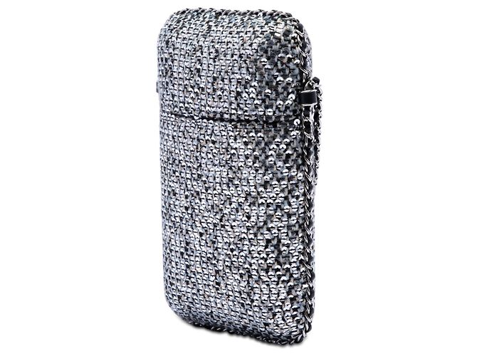 Portacellulare Chanel in tweed argento CC e paillettes con catena - vista 2