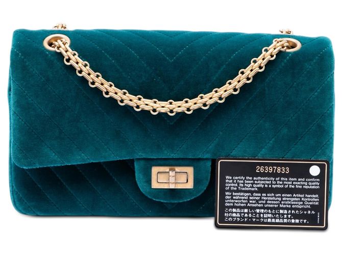 Mademoiselle Chanel Blue Chevron Velvet Reissue 2.55 Double Flap 225 - vista 7