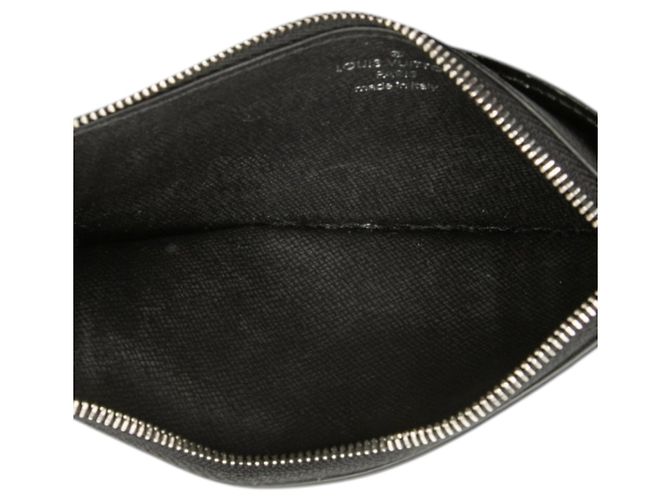 Tarjetero Monogram Eclipse Taigarama negro Louis Vuitton - vista 5
