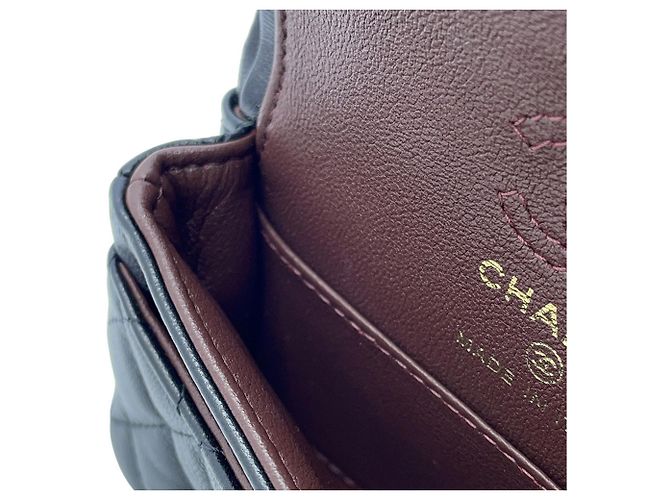 Chanel Handtaschen-Anhänger in Schwarz und Champagnergold Golden - Ansicht 13