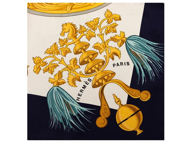Hermès Hermes Carre 90 Plumes et Grelots Scarf Bianco Blu navy - vista 3