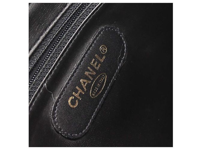 Chanel Vintage Supermodel Weekender in pelle trapuntata Medium Nero - vista 4