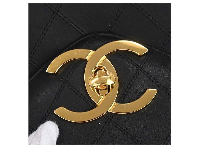 Chanel Vintage Supermodel Weekender in pelle trapuntata Medium Nero - vista 7