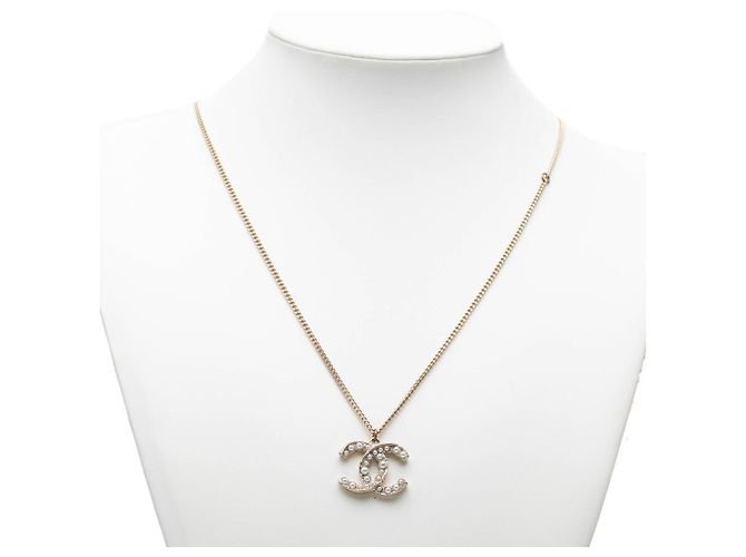 Collana Chanel Coco Mark placcata oro con perla finta D'oro - vista 6