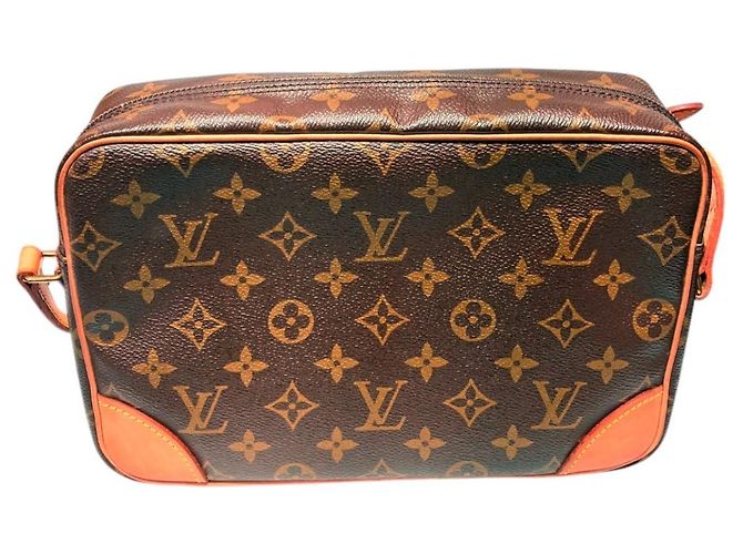 Louis Vuitton Trocadero Monogram Schultertasche Braun - Ansicht 2