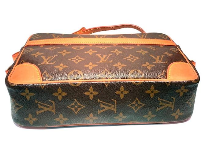 Louis Vuitton Trocadero Monogram Schultertasche Braun - Ansicht 3