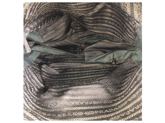 Bolsa de ombro em nylon Tessuto Prada Preto - vista 9