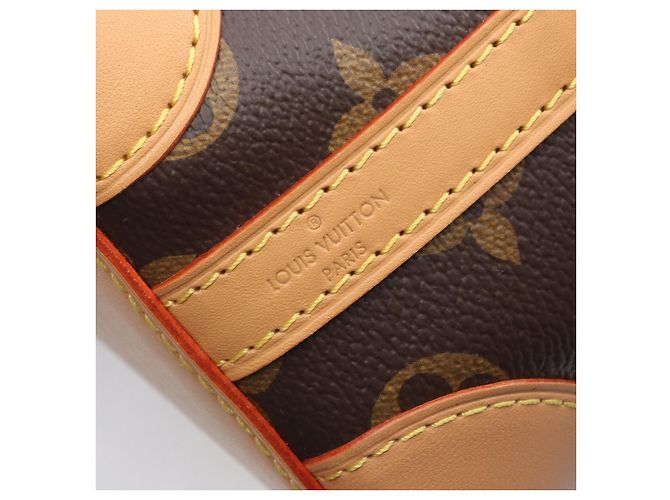 Borsa Louis Vuitton Noe Monogram Shoulder Bag Marrone - vista 4