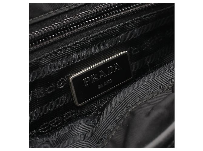 PRADA Schultertasche aus Nylon und Saffiano-Leder Schwarz - Ansicht 4