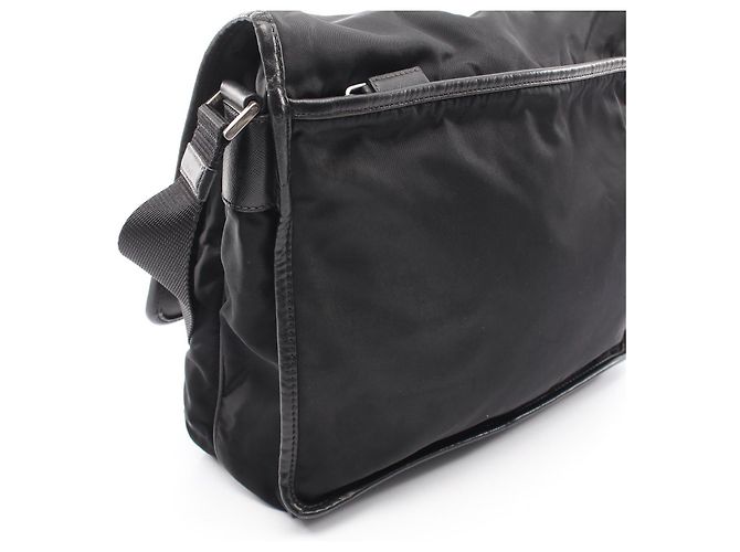 PRADA Schultertasche aus Nylon und Saffiano-Leder Schwarz - Ansicht 8