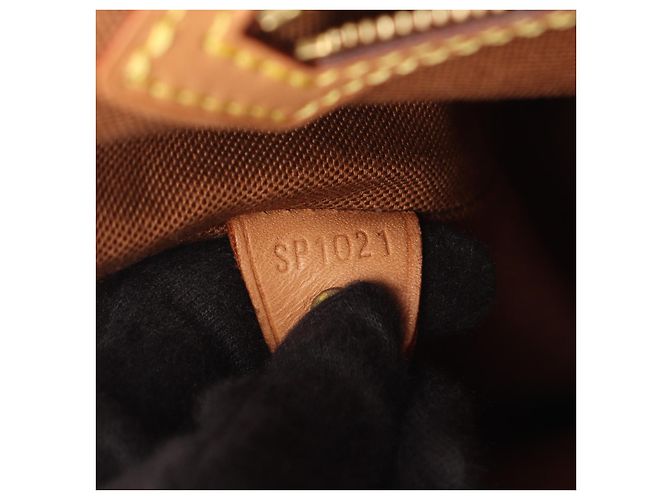 Borsa a Spalla Louis Vuitton Abbesses Monogram Marrone - vista 10