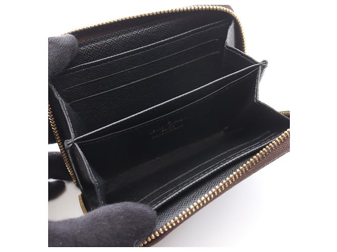 Monedero Louis Vuitton Zippy Monogram Giant Castaño - vista 3