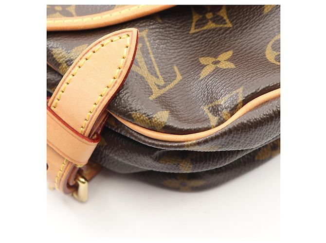 Borsa a tracolla Louis Vuitton Saumur MM Monogram Marrone - vista 8
