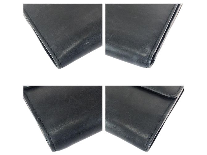 Gucci Black Leather Compact Wallet - view 4