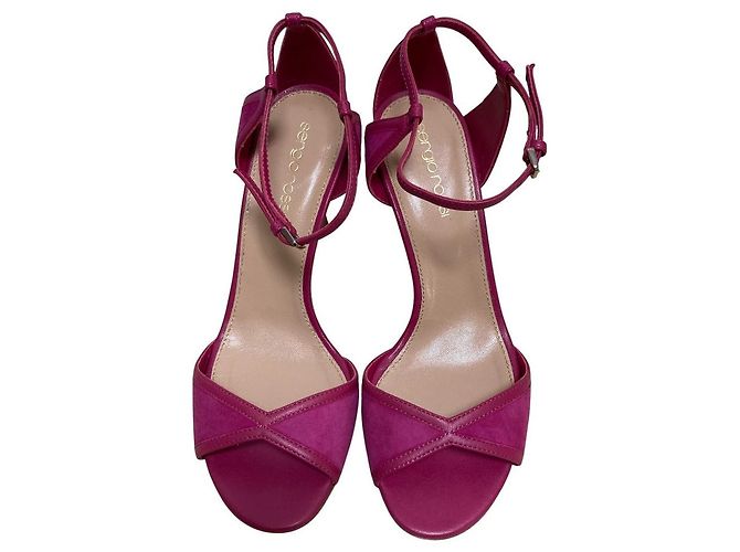 Autre Marque Sergio Rossi Wildleder-Sandaletten mit Absatz Pink - Ansicht 2