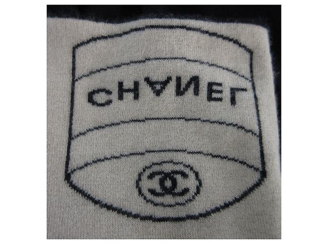 Timeless Chanel Cashmere Rollkragenpullover mit Logo Schwarz - Ansicht 4