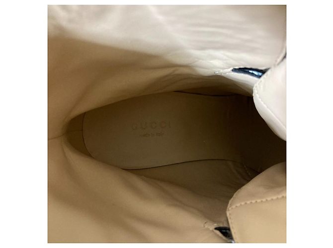 Gucci GG Shearling Wollknöchelstiefel Schwarz Mehrfarben Beige - Ansicht 9