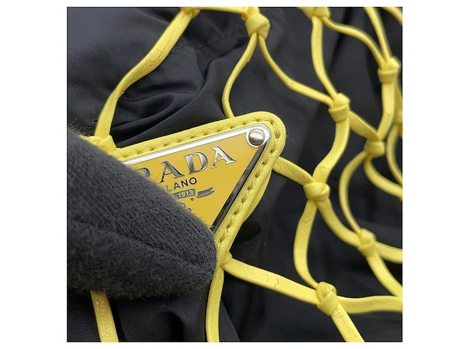 Bolso Tote de Malla Prada Negro Amarillo - vista 9