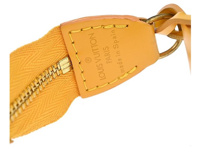 Louis Vuitton Pochette Accessoires NM Epi Leather Gelb - Ansicht 4