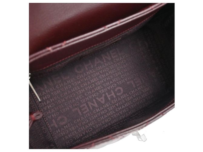 Borsa a tracolla Chanel Mademoiselle Lock Trapuntata Caviar Bordò - vista 4