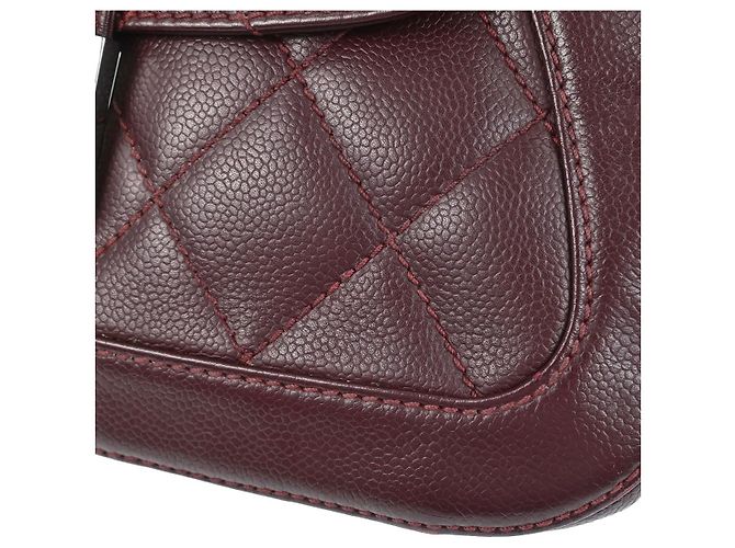 Borsa a tracolla Chanel Mademoiselle Lock Trapuntata Caviar Bordò - vista 7
