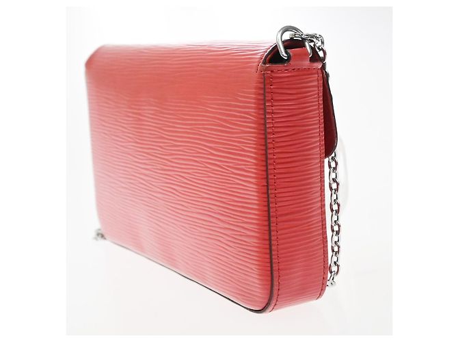 Louis Vuitton Felicie Chain Epi Leather Rosso - vista 4