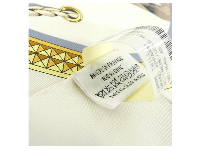 Hermès Hermes GRAND APPARAT Carré Scarf Multicolore Beige D'oro Crudo - vista 3