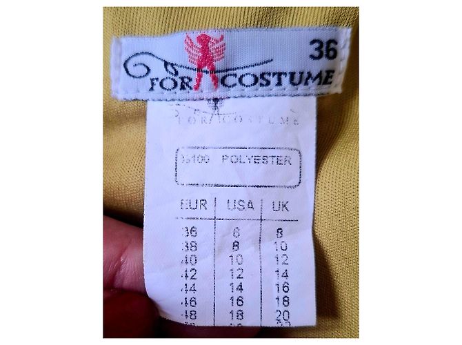 Autre Marque Langes Plissee-Kleid in Gold mit geflochtenem Gürtel Golden - Ansicht 15