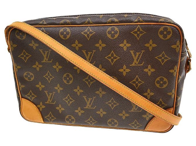 Louis Vuitton Trocadero Monogram Canvas 27 Marrone - vista 2