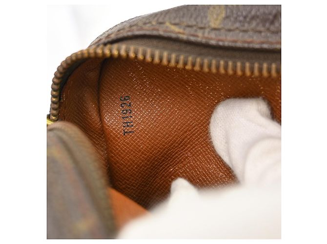 Louis Vuitton Amazone Monogram Canvas PM Marrone - vista 5