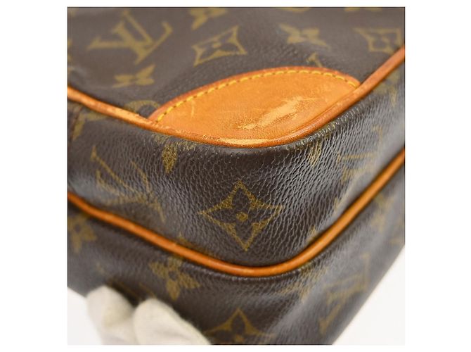 Louis Vuitton Amazone Monogram Canvas PM Marrone - vista 6
