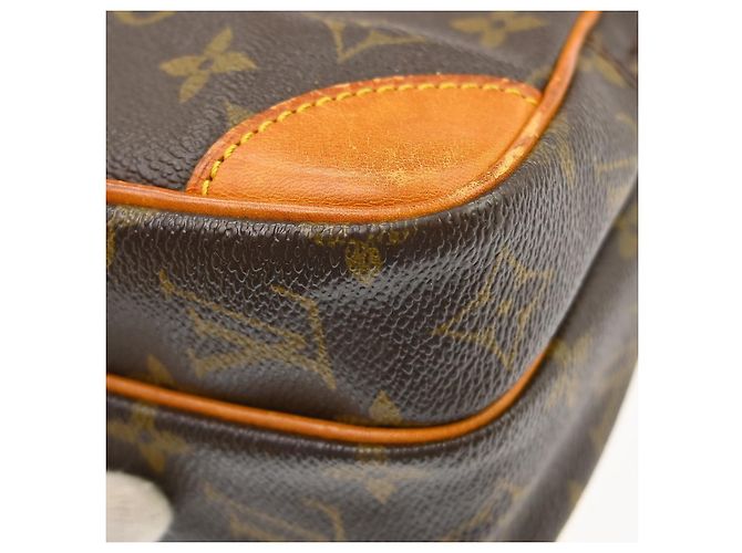 Louis Vuitton Amazone Monogram Canvas PM Marrone - vista 7