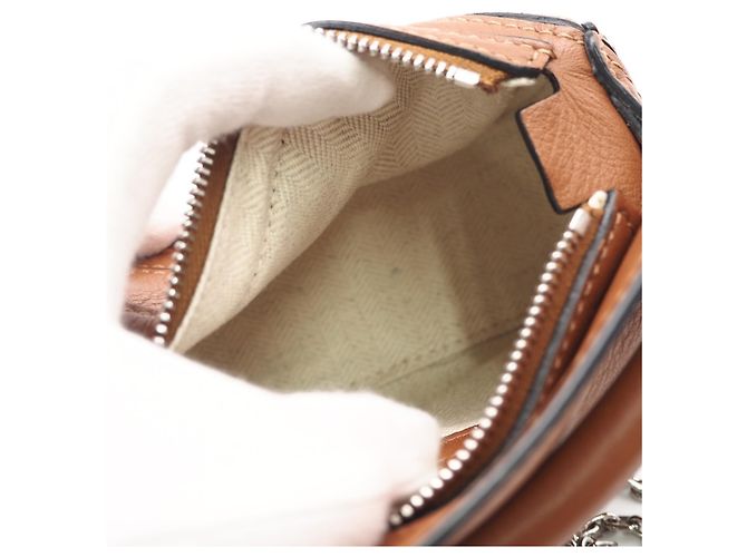 Mini borsa a tracolla Loewe Puzzle Edge in pelle di vitello marrone - vista 10