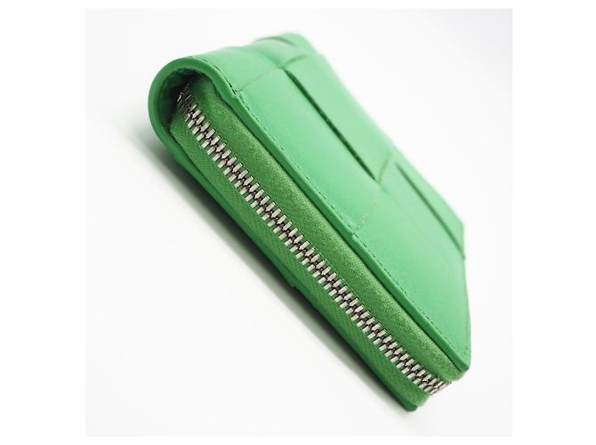 Cartera Compacta con Cremallera Intrecciato Large Cassette de Bottega Veneta - vista 7