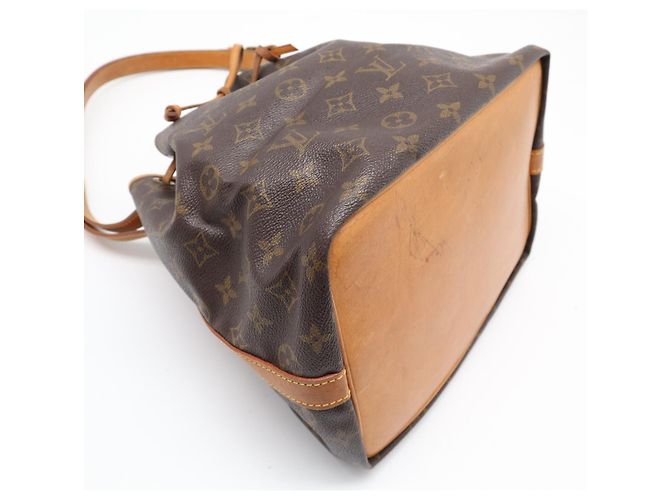 Noe Borsa Louis Vuitton Monogram Petit Noé Marrone - vista 3