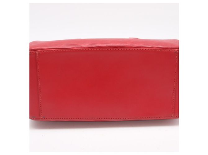 Borsa Louis Vuitton Epi Sablon in rosso Castilian - vista 6