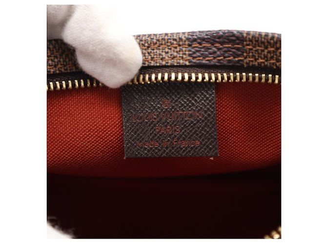 Beauty Case Louis Vuitton Damier Trouse Marrone - vista 11