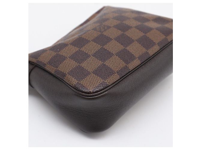 Beauty Case Louis Vuitton Damier Trouse Marrone - vista 4