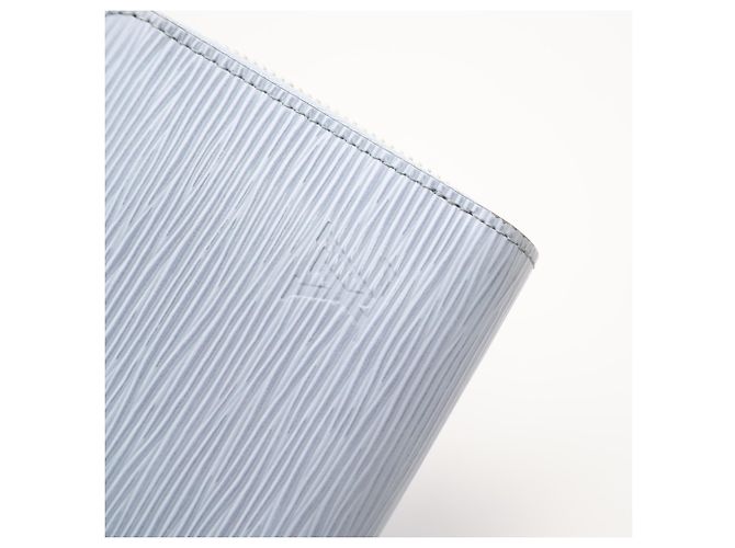 Cartera Louis Vuitton Epi Zippy en Blue Nuage Azul - vista 5