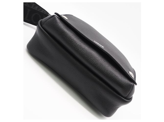 Borsa a tracolla Loewe in pelle di vitello Supple Grain Nero - vista 6