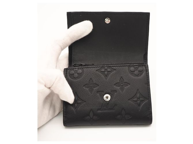 Louis Vuitton Monogram Shadow Victor Wallet Black - view 10