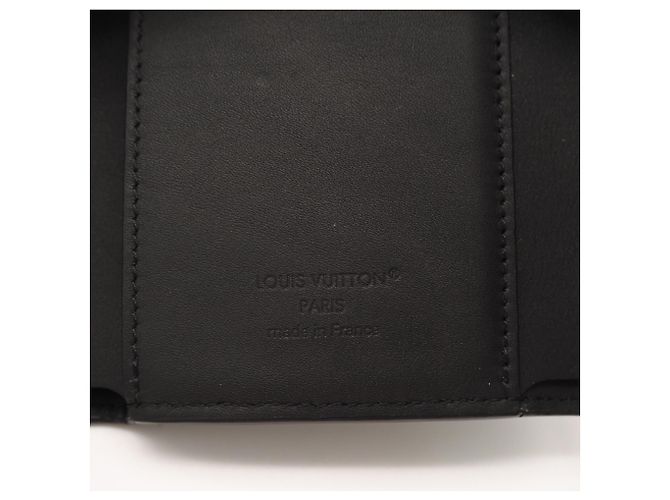 Louis Vuitton Monogram Shadow Victor Wallet Black - view 15