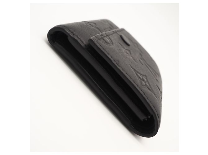 Louis Vuitton Monogram Shadow Victor Wallet Black - view 8