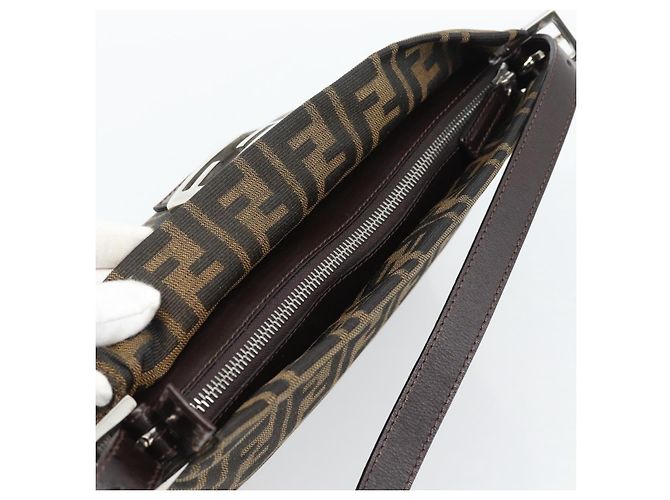 FENDI Zucca Canvas Mamma Baguette Borsa a Spalla Nero Marrone Auth 190180SAV - vista 6