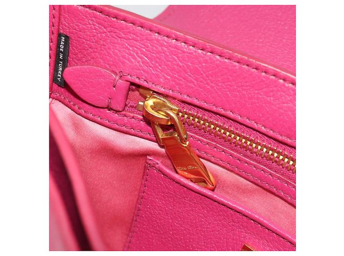Borsa a Spalla Miu Miu in Pelle Rosa e Oro Auth 190333A D'oro - vista 23