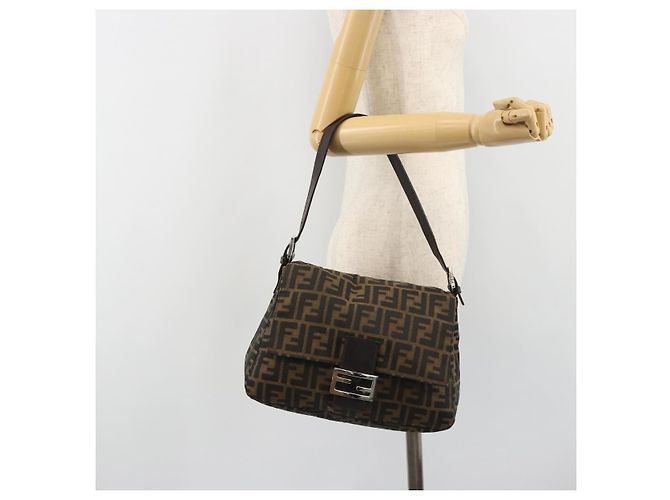 FENDI Zucca Canvas Mamma Baguette Shoulder Bag Black Brown Auth BA13733V Marrone Nero - vista 25