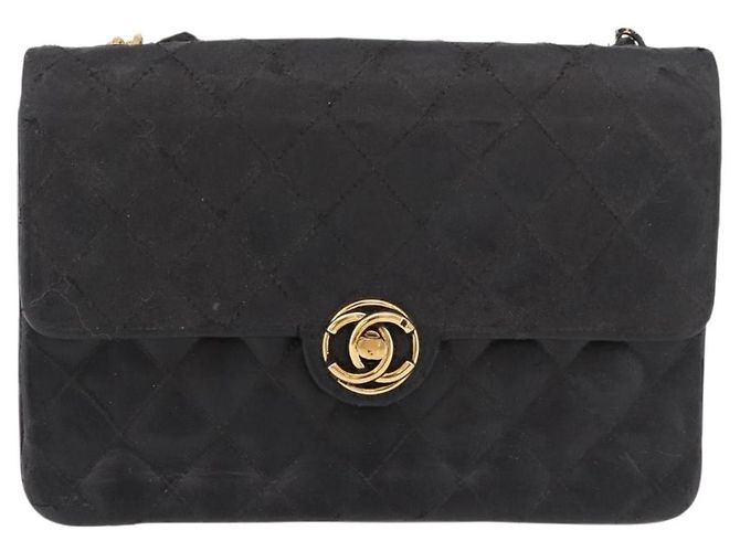 CHANEL Matelasse Chain Shoulder Bag Leather Black Gold CC Auth 188806 Nero D'oro - vista 13