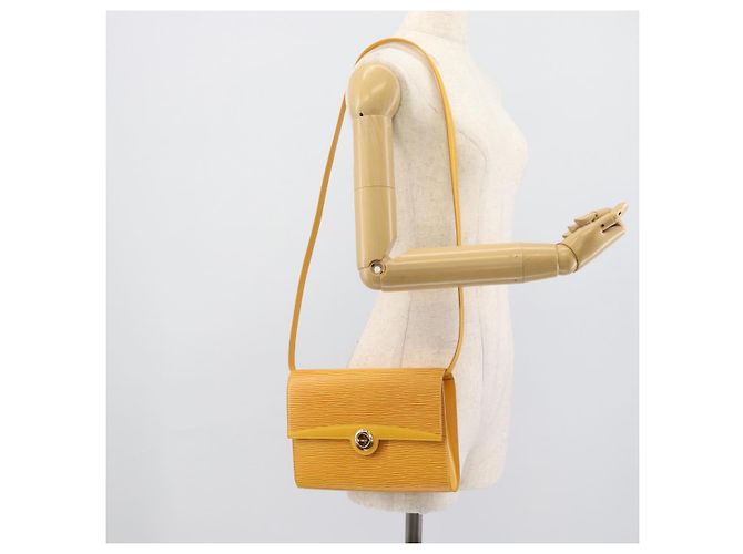LOUIS VUITTON Epi Arsch Shoulder Bag Giallo M52579 LV Auth ep15019A - vista 22