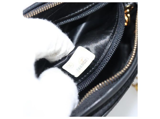 CHANEL Matelasse Chain Shoulder Bag Satin Black Gold CC Auth 189794V Preto Dourado - vista 12