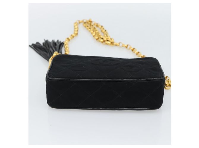 CHANEL Matelasse Chain Shoulder Bag Satin Black Gold CC Auth 189794V Preto Dourado - vista 5